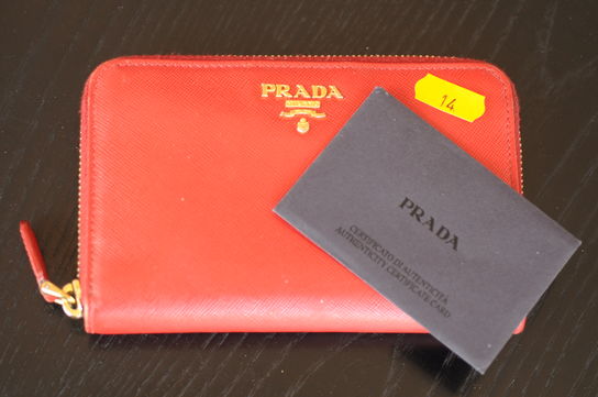 Pung PRADA