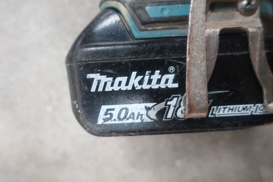 Akku. boremaskine MAKITA BHP452 med 2 stk. batterier 5 og 3 AH