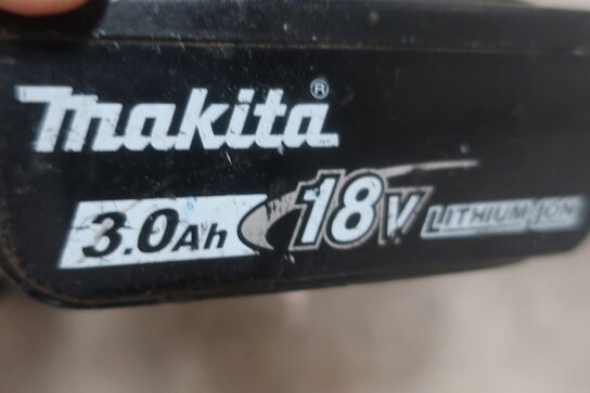 Akku. boremaskine MAKITA BHP452 med 2 stk. batterier 5 og 3 AH