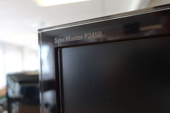 Monitor SAMSUNG SyncMaster P2450 (u. strømforsyning)