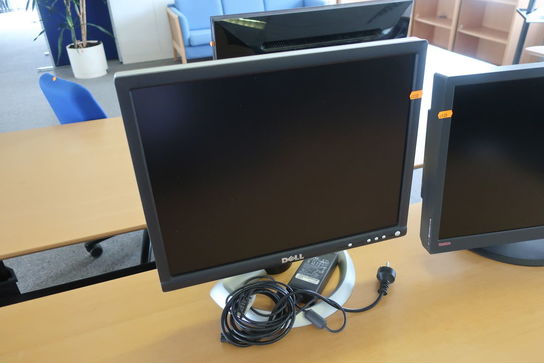 2 stk. monitors DELL samt LENOVO