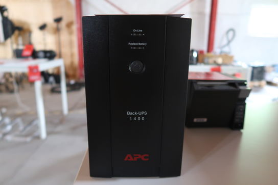 APC Back-UPS 1400