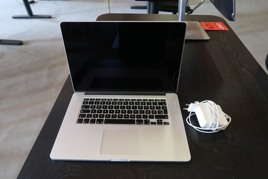 Apple MacBook Pro 15" I7-4770HQ Mid-2015