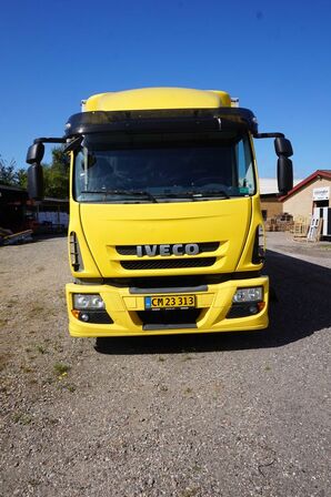 Iveco ML-120 Lastbil med lift Model: E25/fp 252Hk.