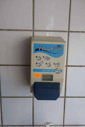 Dispenser TORK med sæbedispenser