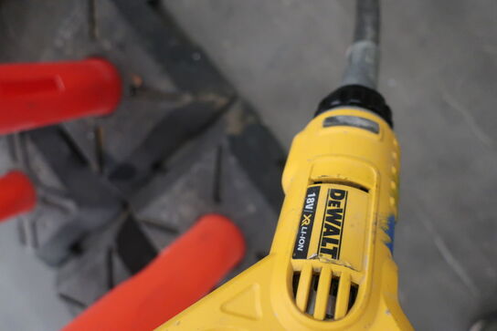 Betonvibrator DEWALT DCE531