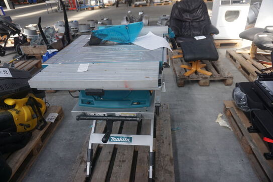 Transportabel bordrundsav, Makita MLT100 