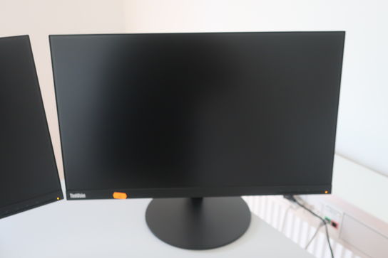 2 stk. skærm Lenovo 24"