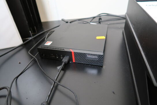 Computerskærm, tastatur, mus, håndscanner samt computer LENOVO