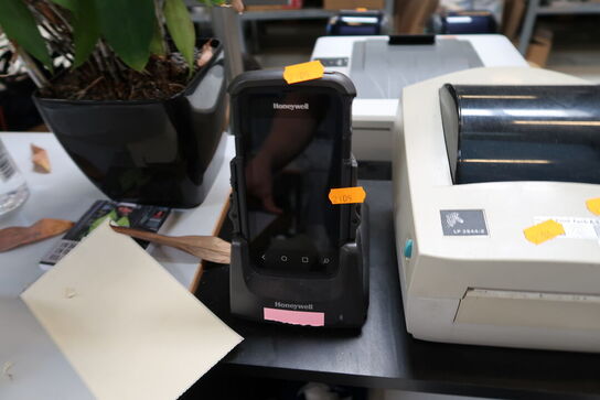 Håndholdscanner HONEYWELL med ladestation