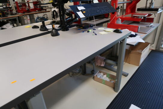 Pakkebord uden indhold