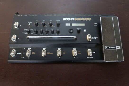 Line 6 Pod HD400 Effect Processor