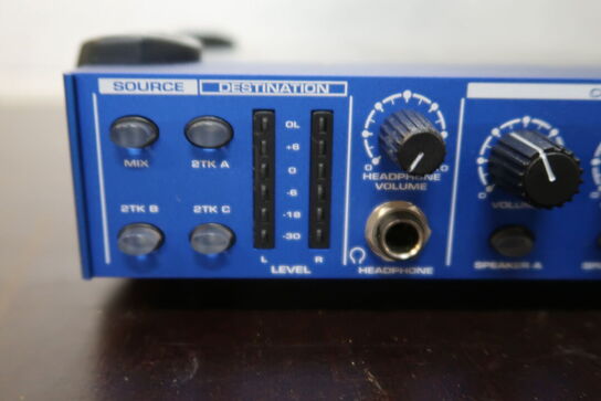 Samson C-Valve N382 115V Tube Microphone Pre Amp