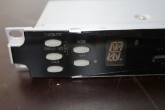 Korg DTR-2000 Digital Tuner