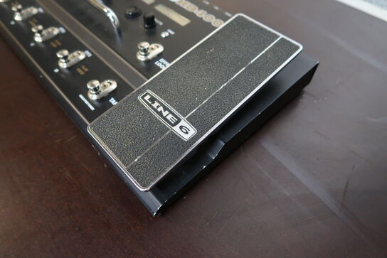 Line 6 Pod HD400 Effect Processor