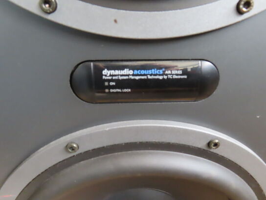 Højtaler DYNAUDIO AIRBASE 24