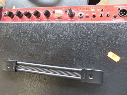 Bas Forstærker - TC ELECTRONIC BG250-115