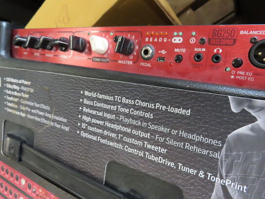Bas Forstærker - TC ELECTRONIC BG250-115