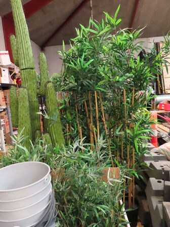 Diverse falske planter