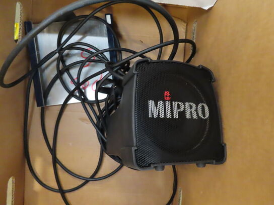 Transportabel højttaler MIPRO MA-100su