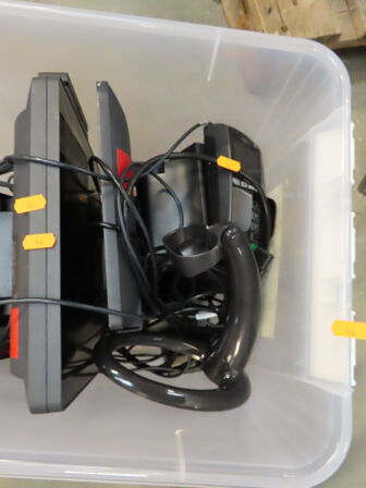 Kassesystemer samt switch 