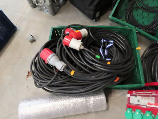 Kraftstik samt byggepladstavler