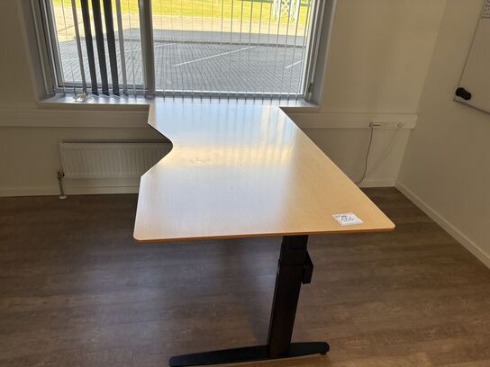 Hæve-/sænkebord 