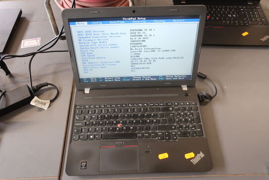 Bærbar computer LENOVO E550