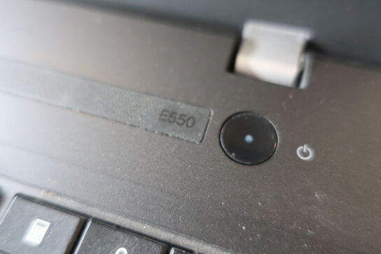 Bærbar computer LENOVO E550