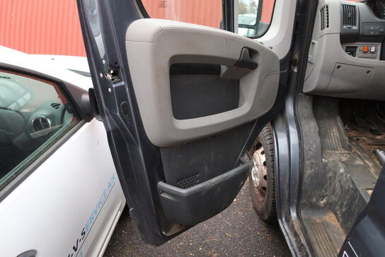 Varebil PEUGEOT BOXER LADVOGN 335