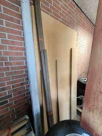 Div. MDF plader og træ