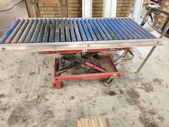 Hydraulisk sakseløftebord/vogn 500 kg med påmonteret rullebane