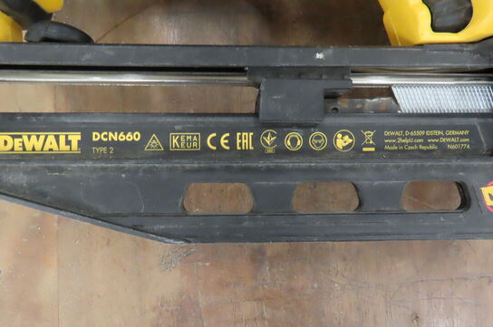 Akku-dykkerpistol DEWALT DCN660