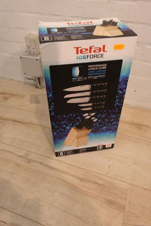 TEFAL ICEFORCE Knive og Knivblok 