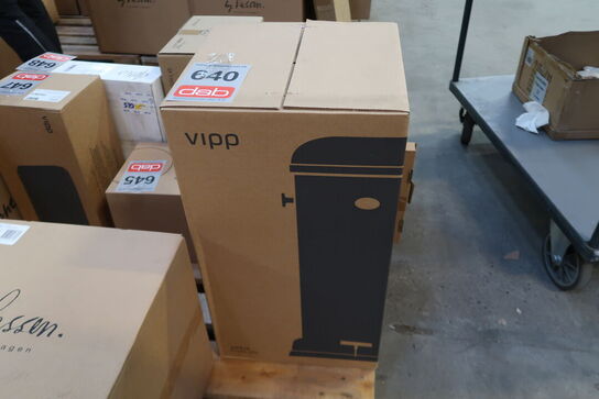 Vipp 16 - Pedal Bin 18L - Sort