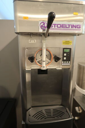Softicemaskine STOELTING E111X-302I-A (udstilingsmodel)