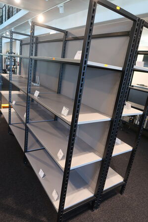 Reoler (uden indhold)