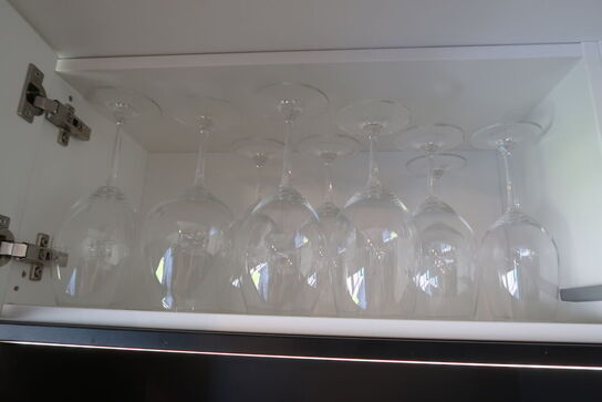 14 stk. vinglas RIEDEL og 8 stk. kopper
