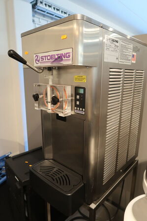 Softicemaskine STOELTING E111X-302I-A (udstilingsmodel)