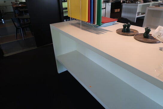 Udstillingsbord (uden indhold)