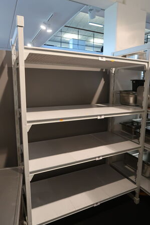 2 stk. reoler CAMBRO (uden indhold)