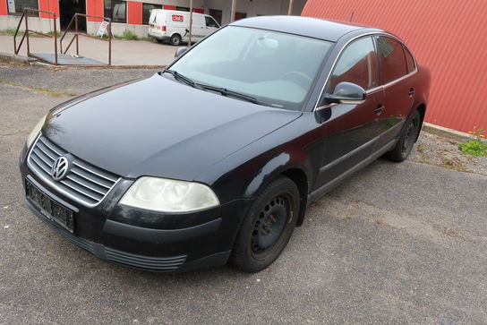 Personbil VOLKSWAGEN PASSAT 1,9 TDI MAN LIMOUSIN (momsfri)