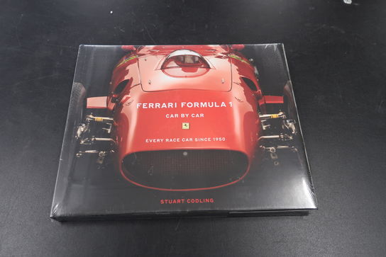 Bog "FERRARI FORMULA 1"