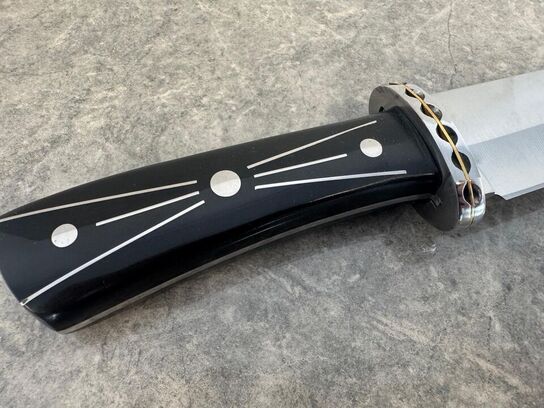 Jagtkniv Eclipse – Sort Pakkawood