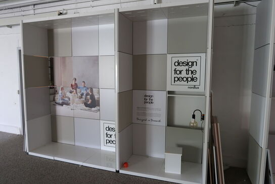3 stk. butiksinventar uden indhold