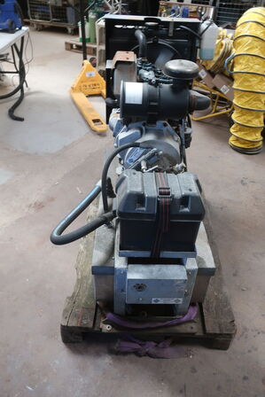 Hydraulikpumpe/trykstation m. KUBOTA D905 motor