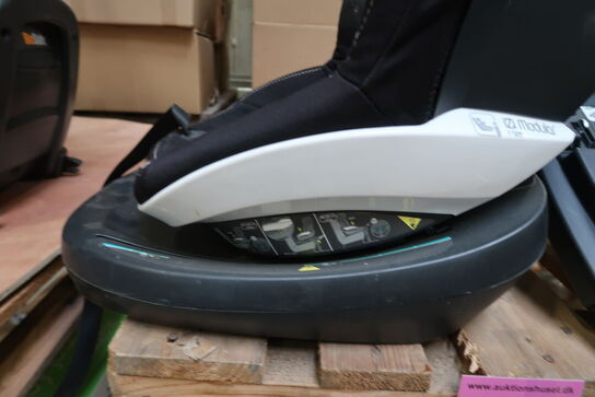 BeSafe iZi Modular i-Size, Autostol med rotation inkl. Base 
