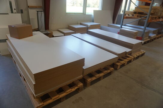 4 paller MDF/bagplader 