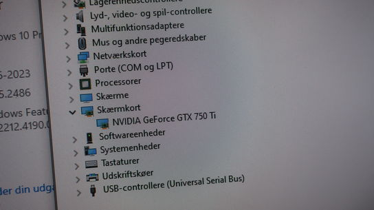 Stationær computer i5 - 16 GB RAM - 240 GB SSD - GTX 750 Ti