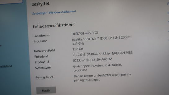 Stationær computer i7 - 32 GB RAM - 240 GB SSD - GTX 1050